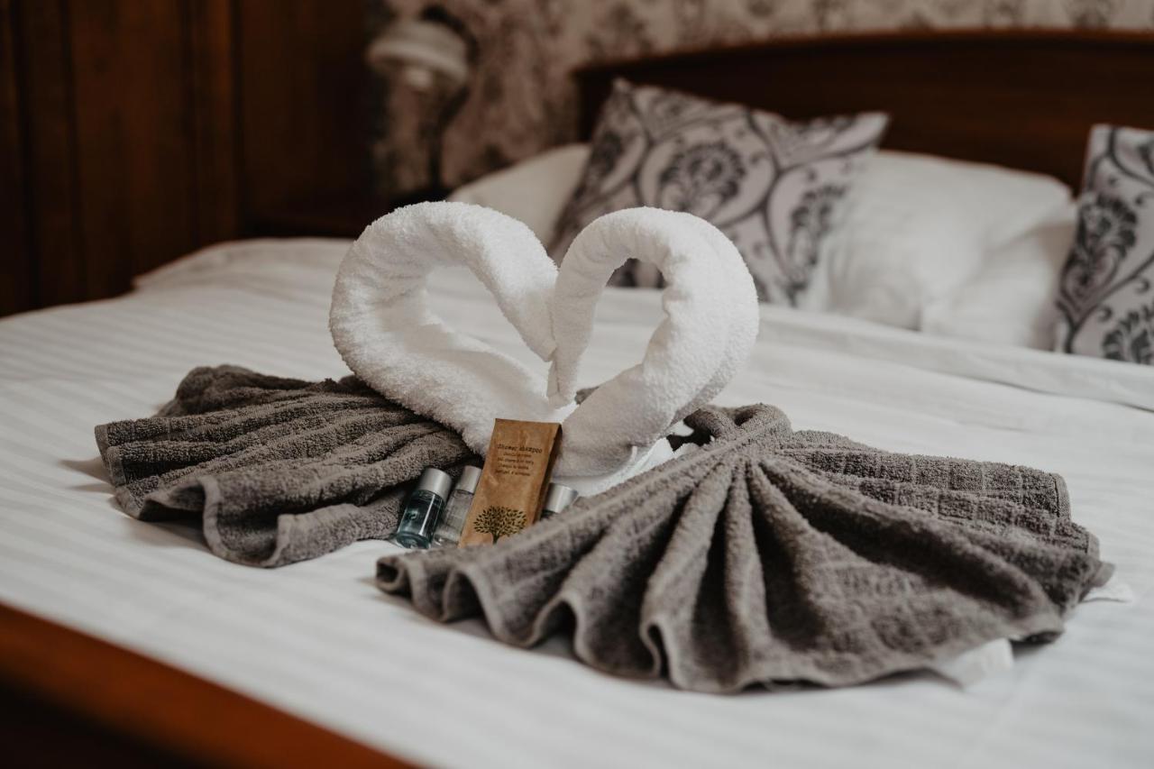 Hotel U Lipy Хренско Экстерьер фото